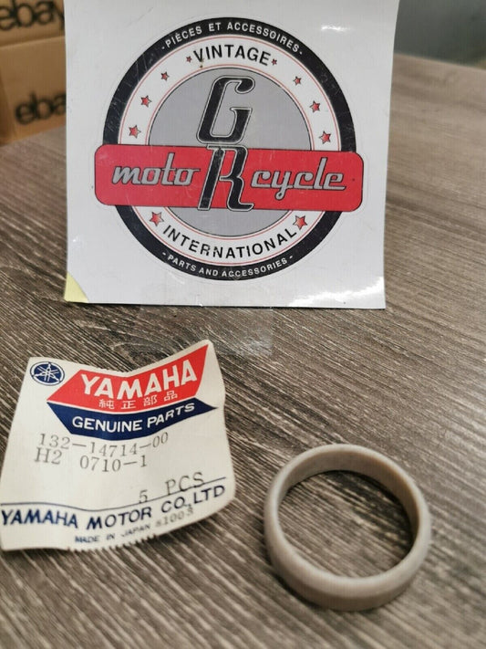 NOS YAMAHA  YG1  RD125 1964 1965  MUFFLER GASKET  132-14714-00-00 Y58