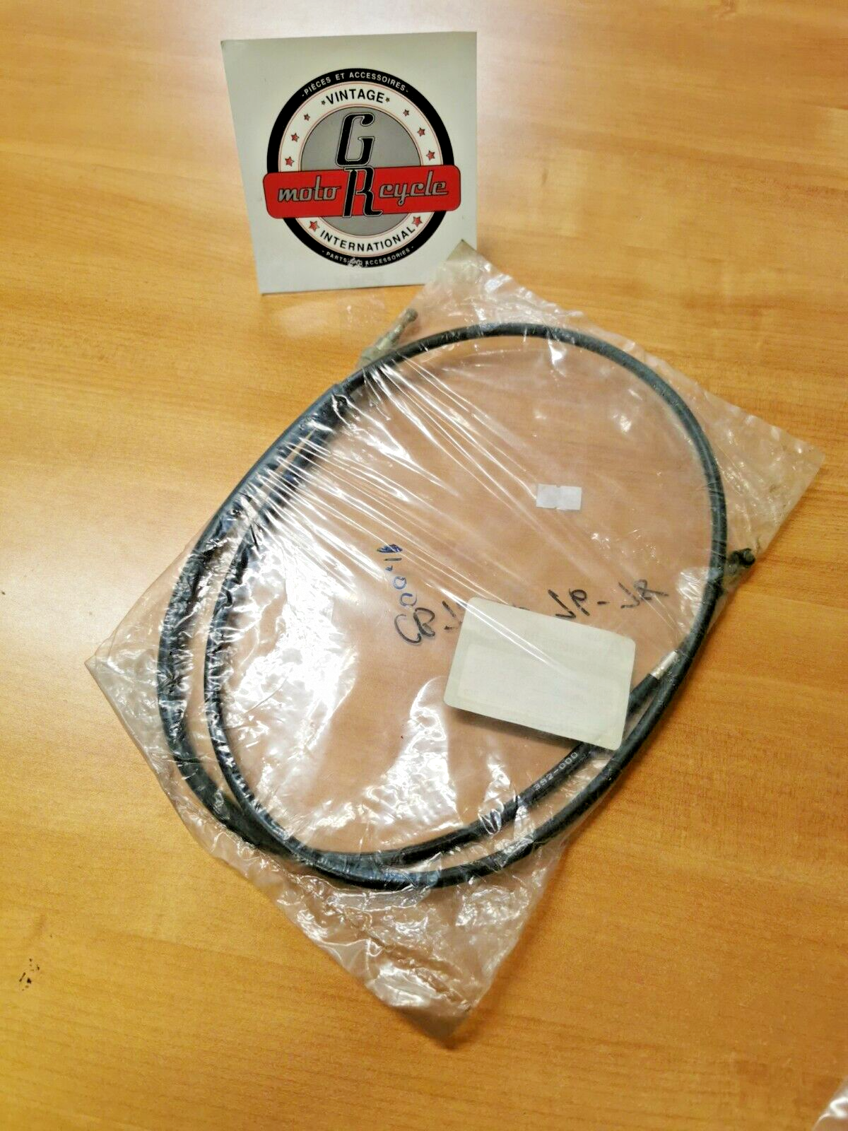 NOS HONDA  CB750F  1976 - 1978  CABLE  CLUTCH 22870-392-000  H22