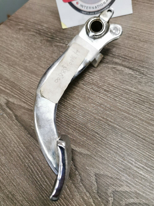 SUZUKI  VS1400  PEDAL 1987 - 2009  ASSY BRAKE  43100-38B00 S11