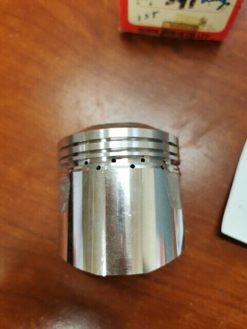 NOS Honda CB350 CL350 SL350K2 PISTON (OS 0.25) 13102-312-010 H99