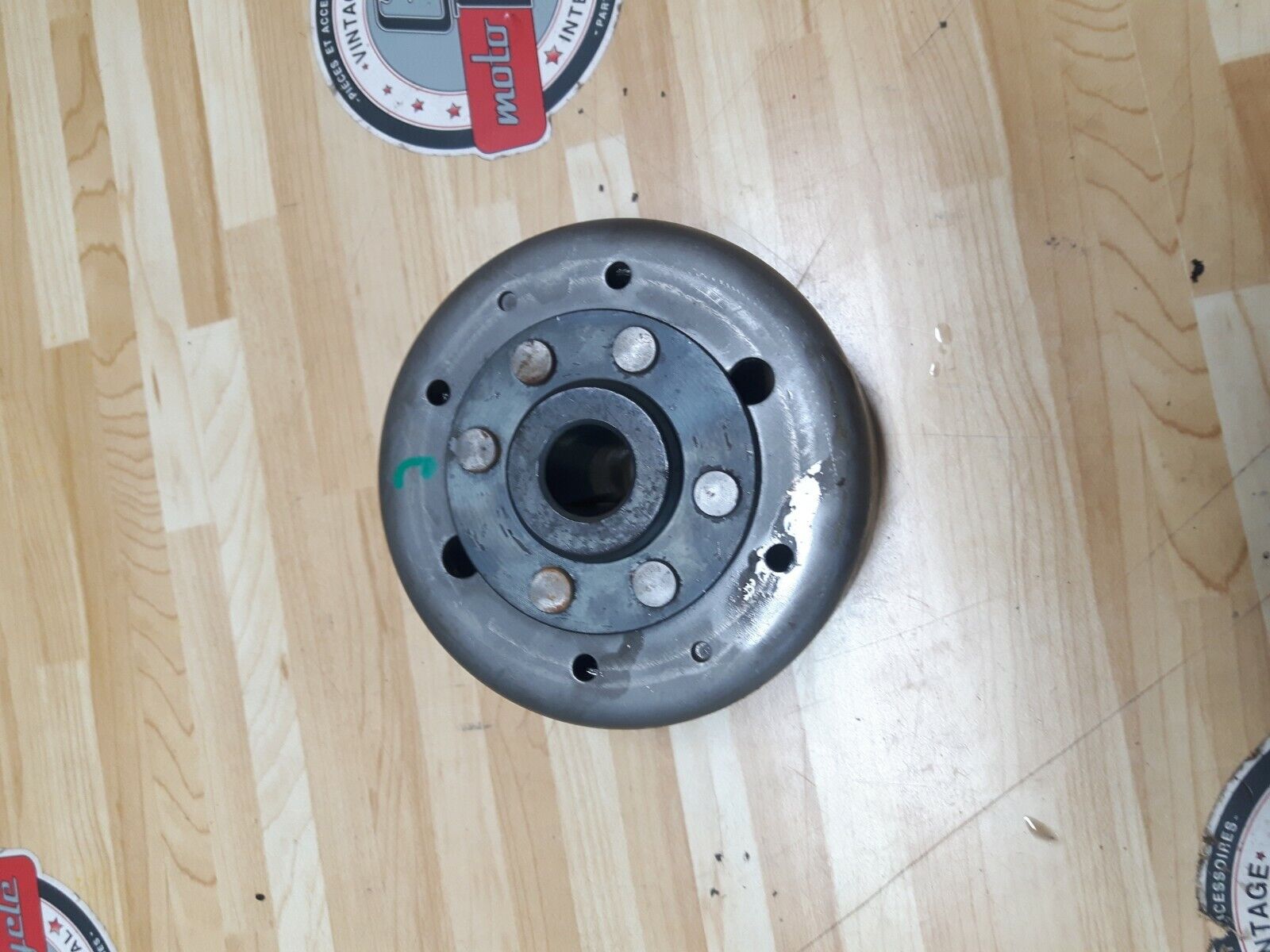 Honda XR200R 1983 flywheel rotor magneto 1979 1980 1981 1982 XR185 2