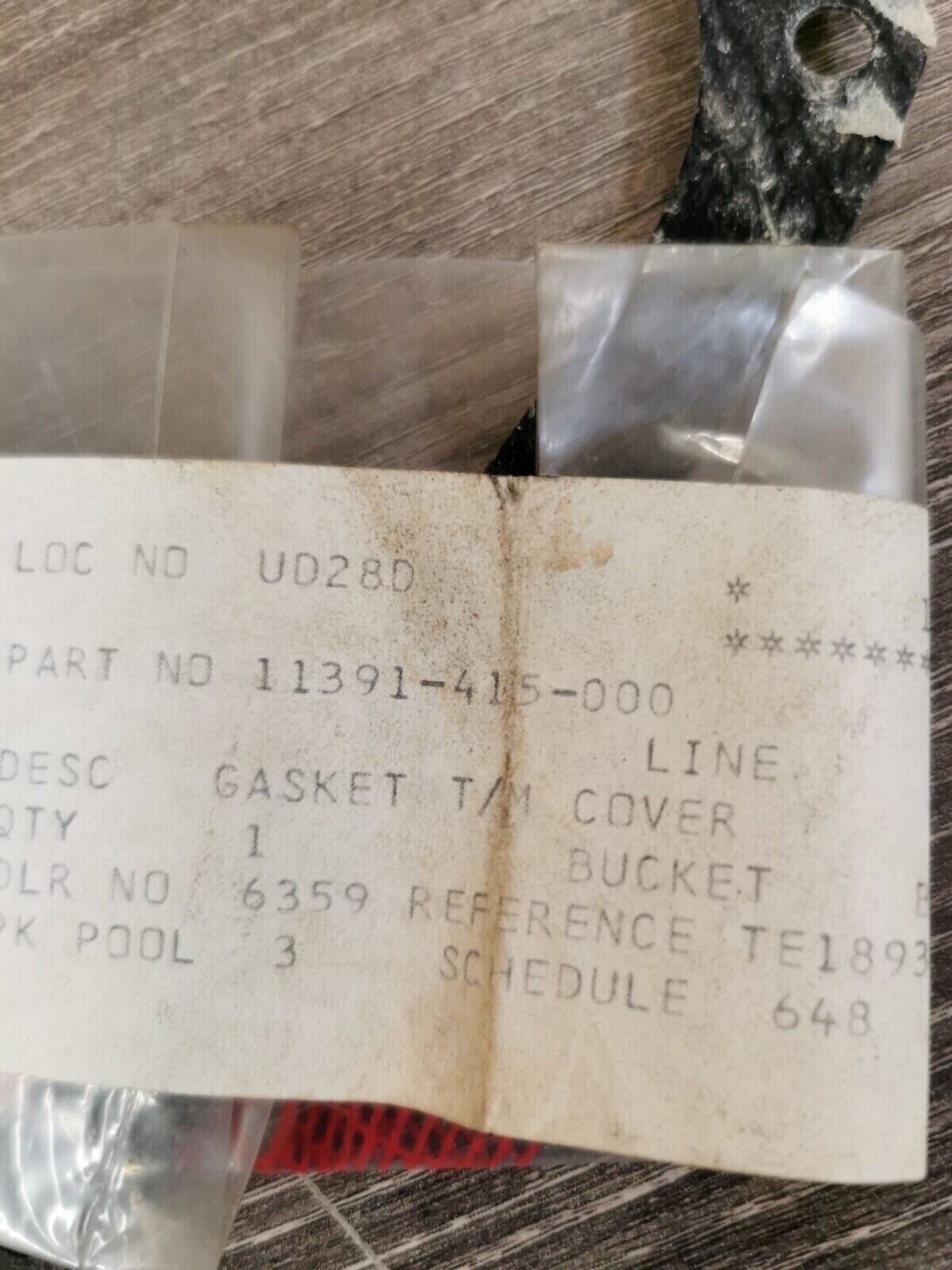 NOS HONDA CX500C 1979 - 1981 GASKET TRANSMISSION COVER 11391-415-000 H61