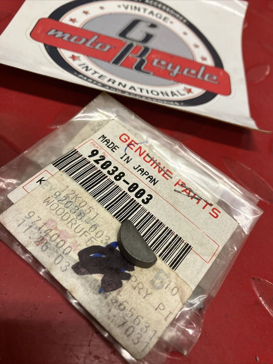NOS KAWASAKI WOODRUFF KEY 92038-003 K14