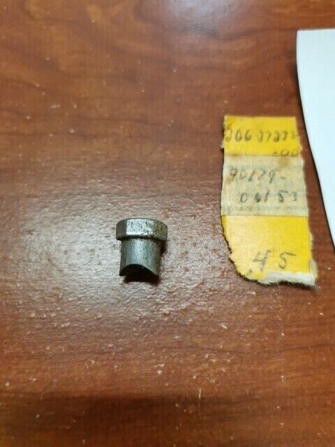 NOS Yamaha NUT 206-27238-00-00 SUB 90179-06176-00 SUB 90179-06411-00 Y109