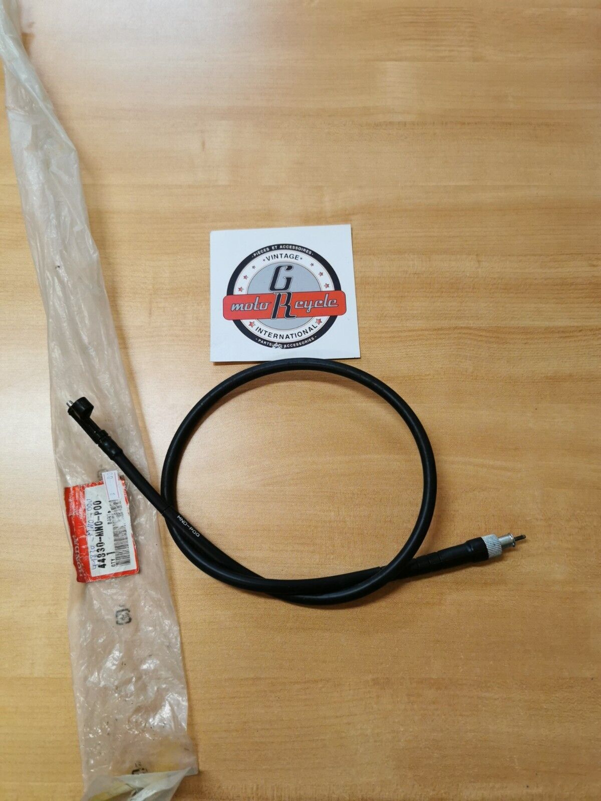 NOS HONDA VT750CA VT700CA 1987 1988  CABLE ASSY SPEEDOMETER  44830-MN0-000   H29