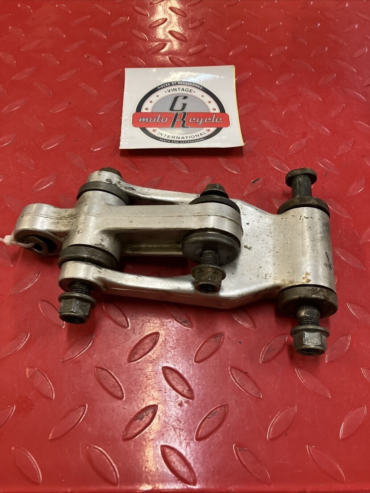 Suzuki RM125 1993 rear cushion arm rod lever linkage dogbone 62600-28850