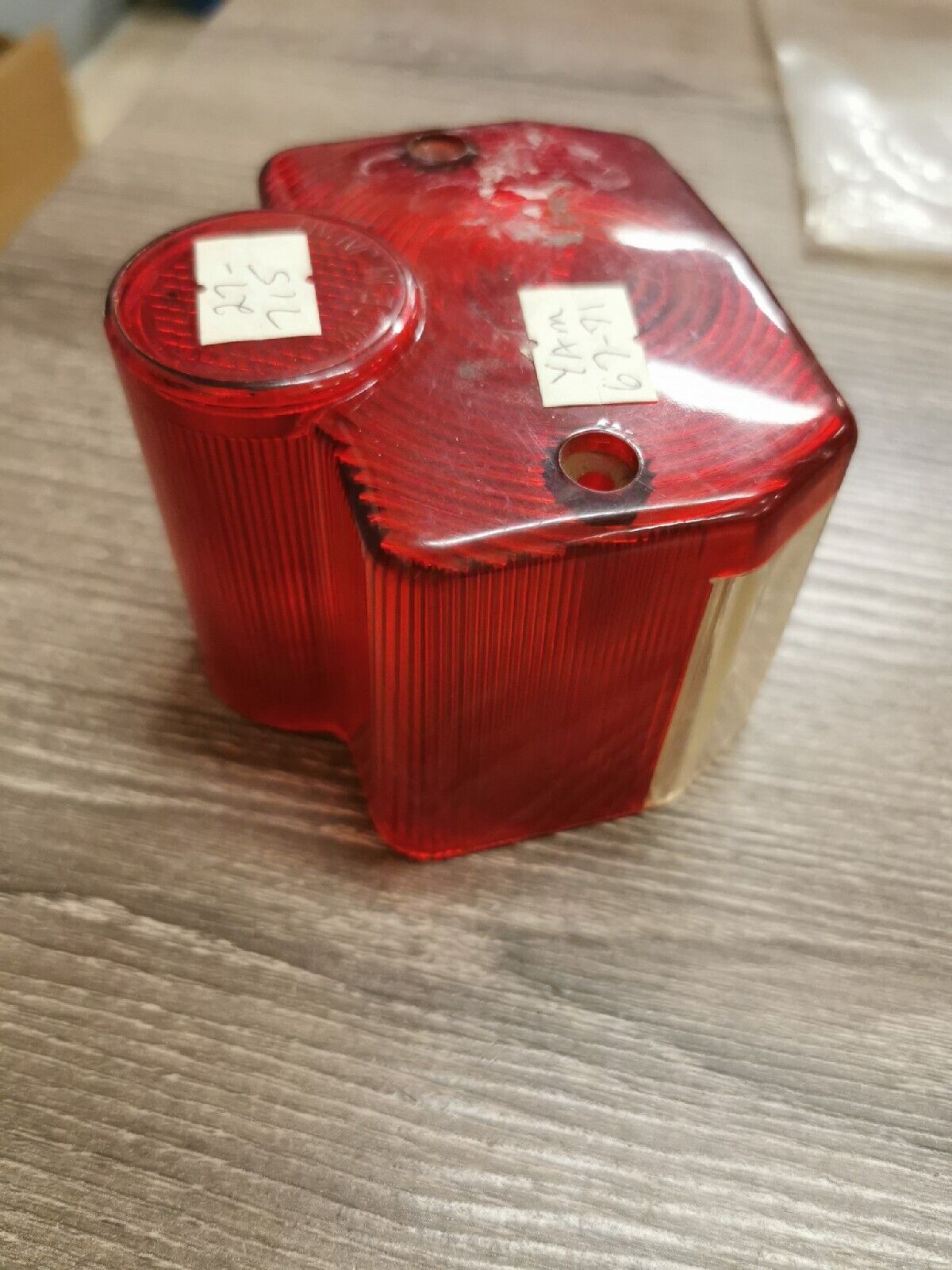 NOS YAMAHA LENS TAILLIGHT  168-84721-60-00 Y51