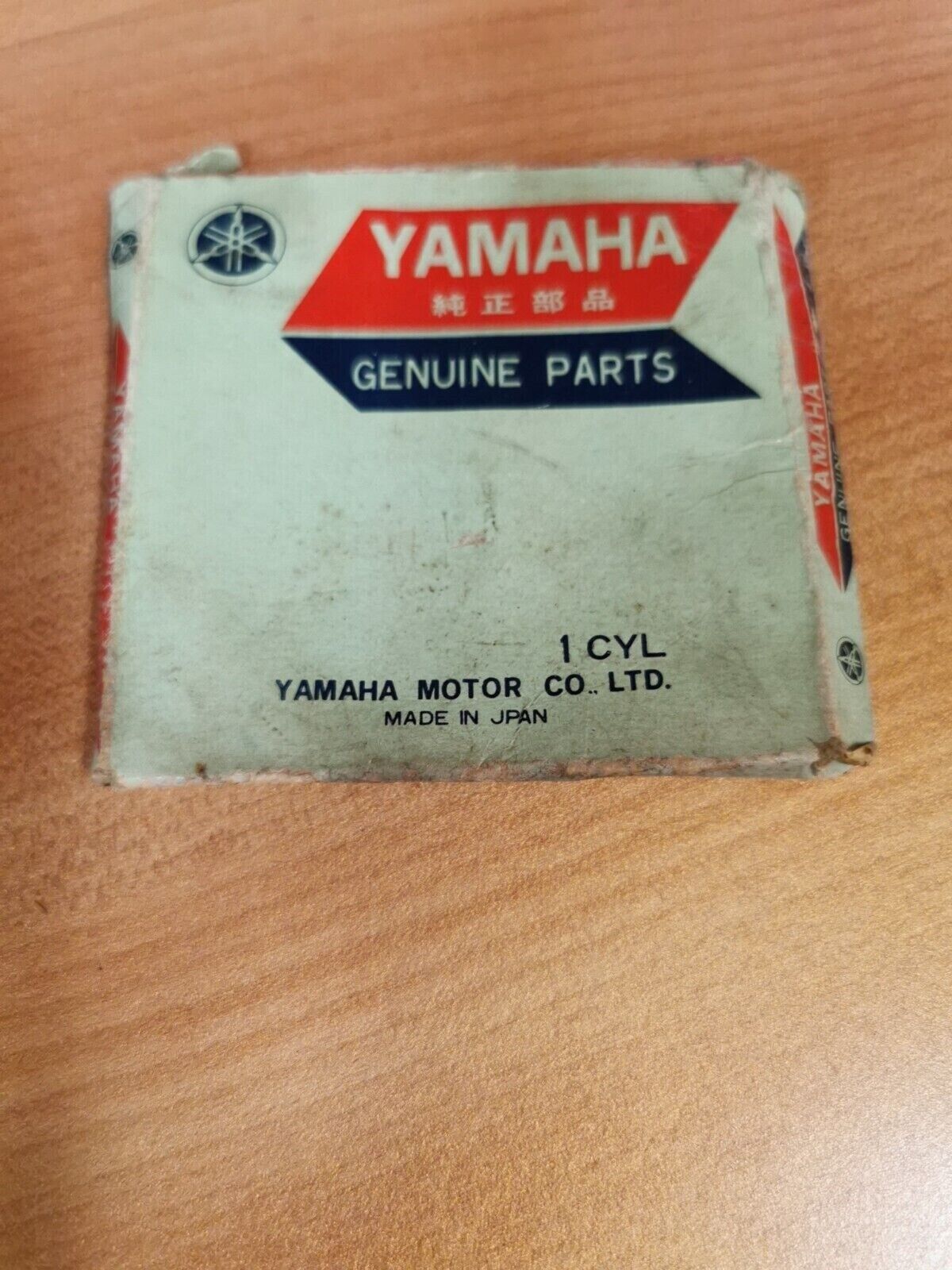 NOS YAMAHA DT250 1974   RING PISTON  SET  2ND 445-11610-20-00 Y48