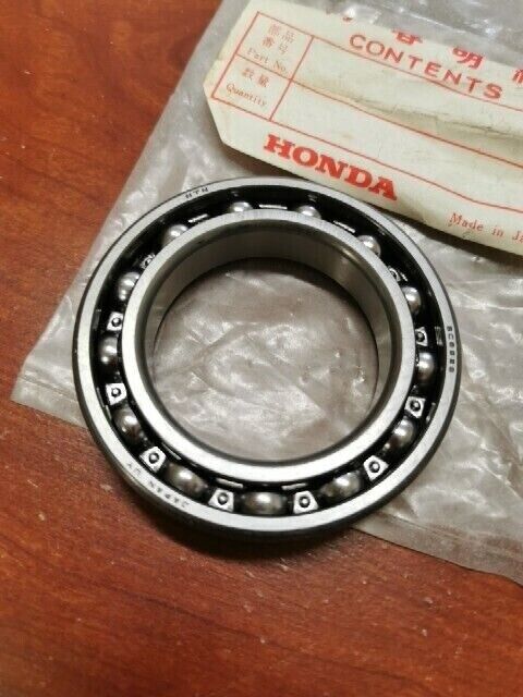 NOS Honda TRX250 TRX300 BEARING (43X68X13) 91051-HC4-003 H103