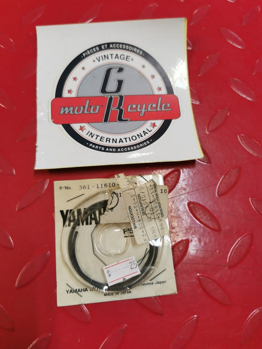 NOS YAMAHA RD250 1973 1974 1975 PISTON RING SET 1ST 361-11610-12-00 Y32