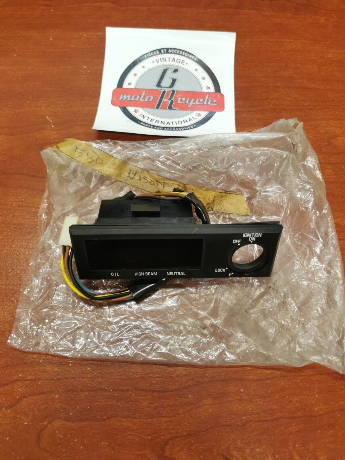 NOS Yamaha pilot box CASE, DAMPER, SOCKET CORD AND BULB 11H-8356A-00-00 Y87