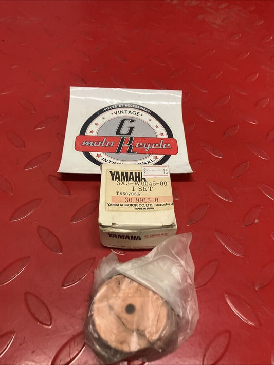NOS YAMAHA YT125 1980 1981 1982 FRONT BRAKE PAD SET 3X3-W0045-00-00 Y65