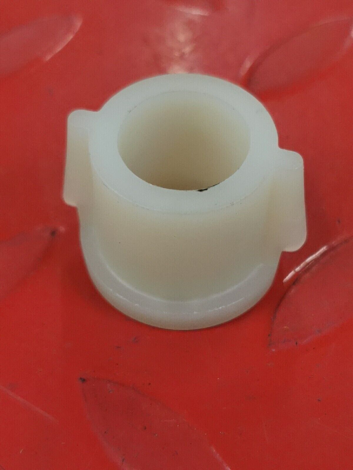 NOS JOHN DEER  L100 series  Steering Shaft Bushing GX21994 A3