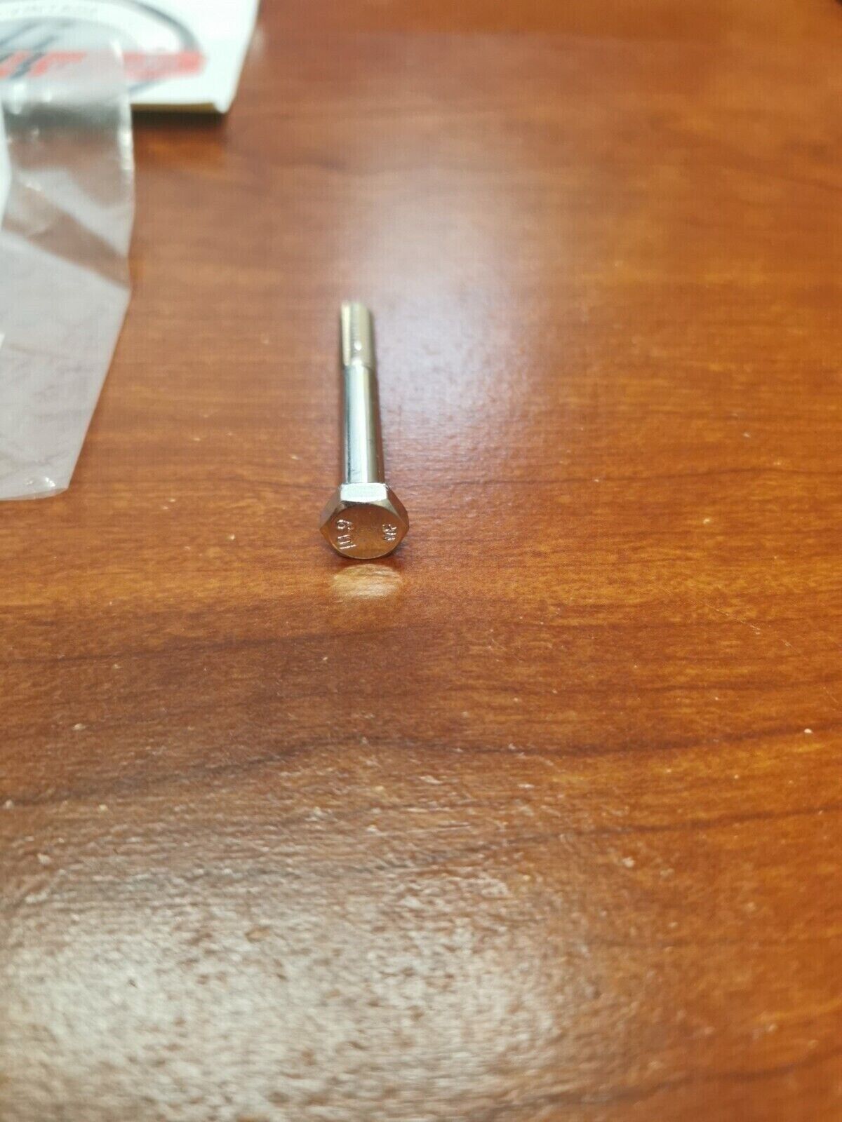 NOS Yamaha SPECIAL BOLT 7RV-R159K-01-00 Y82