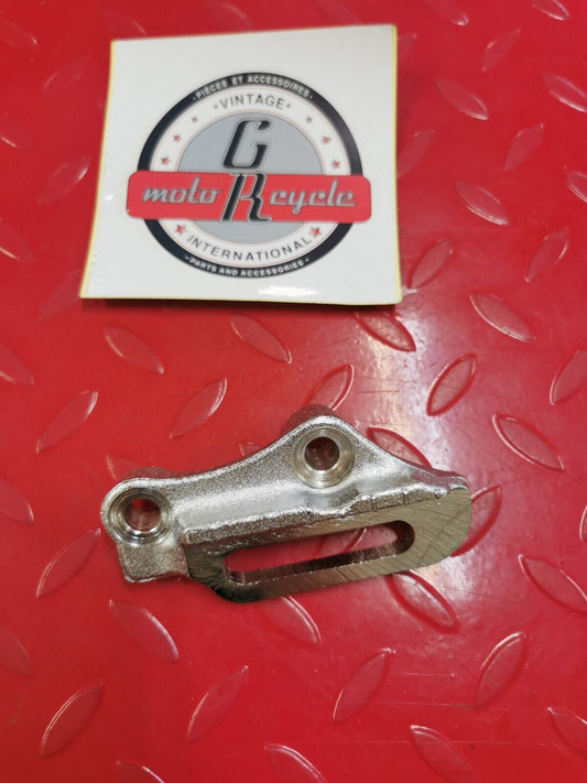 NOS YAMAHA XVZ12 1983 1984 1985 BRACKET 5 26H-2742L-00-00 Y28