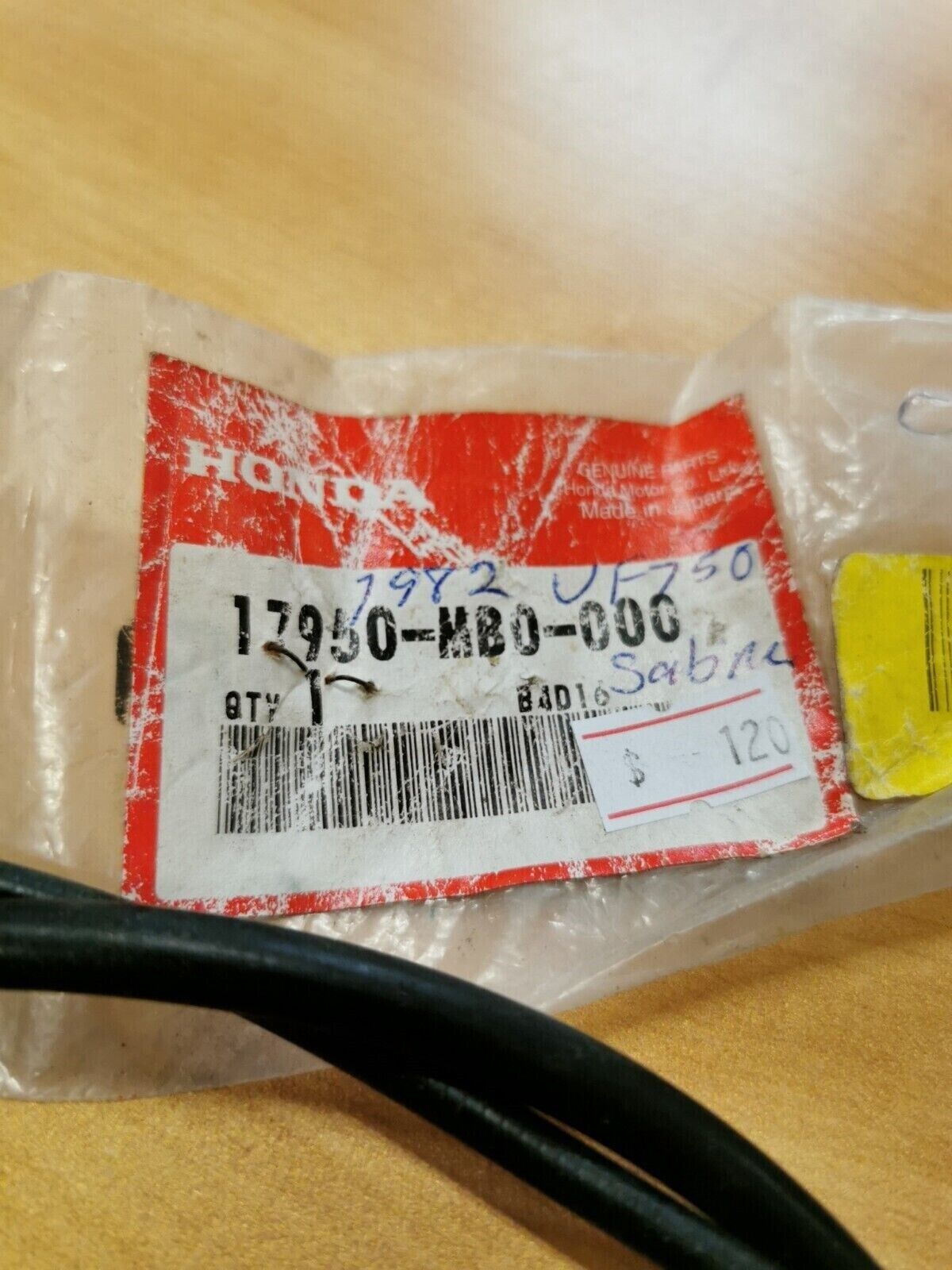 NOS HONDA 1982 VF750  CABLE  CHOKE  17950-MB0-000  H29