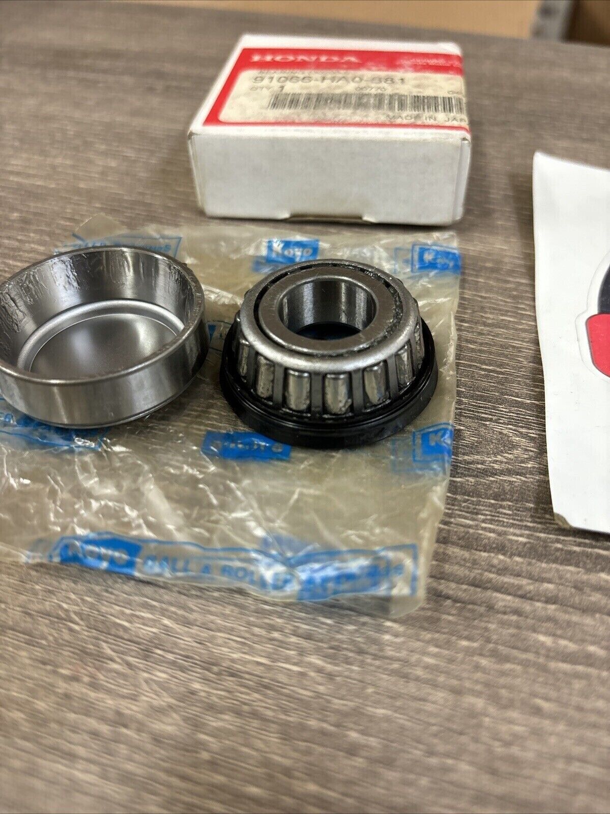 NOS Honda ATC250 ES SX TRX250 TAPER ROLLER BEARING 91066-HA0-681 H127