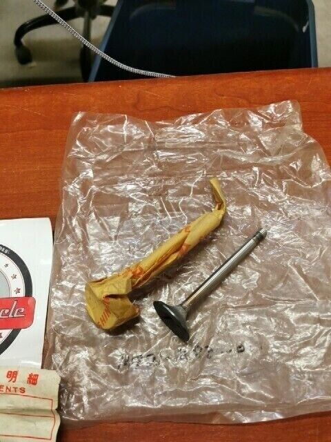 NOS Honda CB450K0 EXHAUST VALVE 14721-283-010 H73