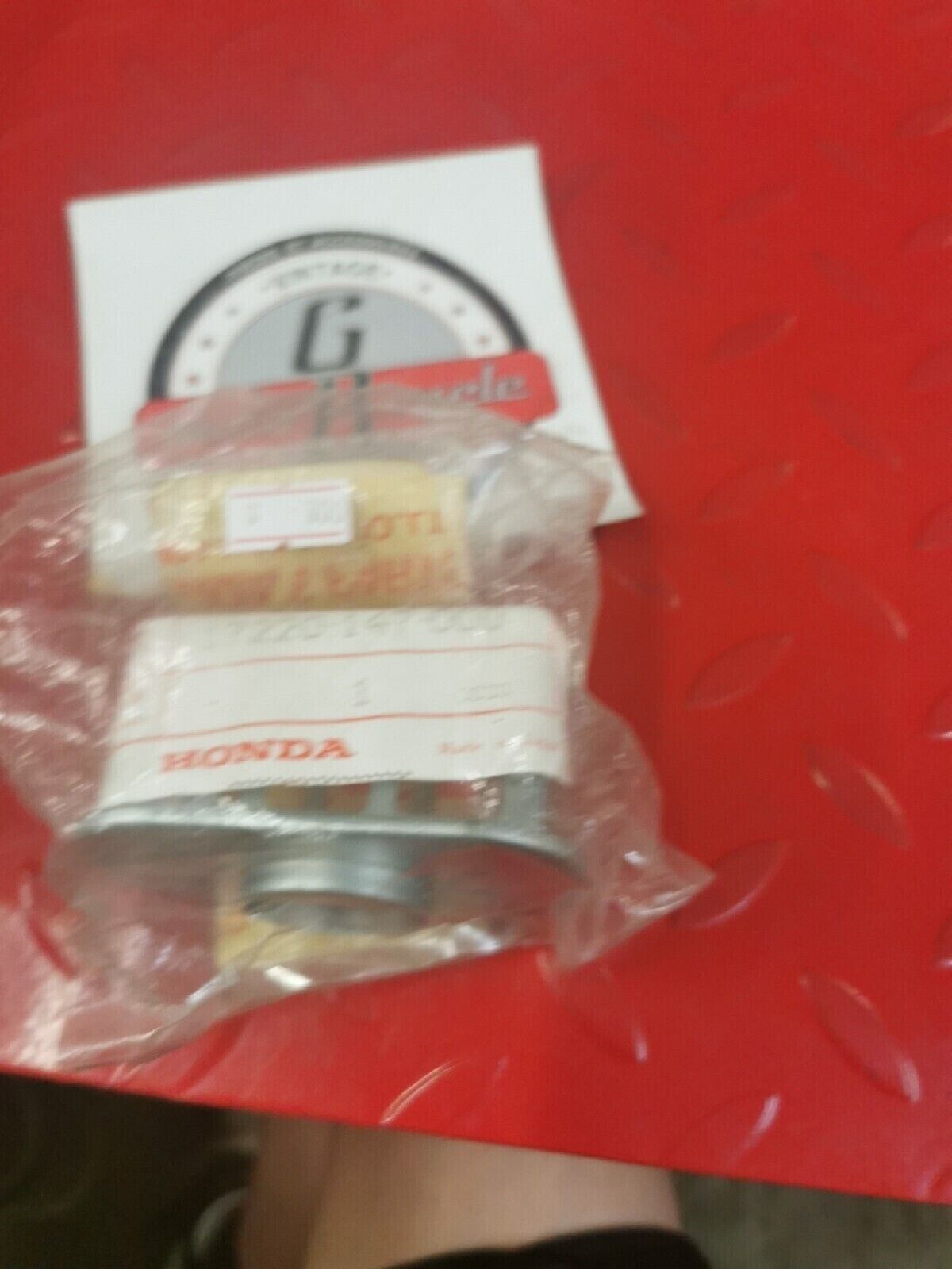 NOS HONDA NC50 1977-1980 GUIDE ELEMENT 17220-147-000 H41