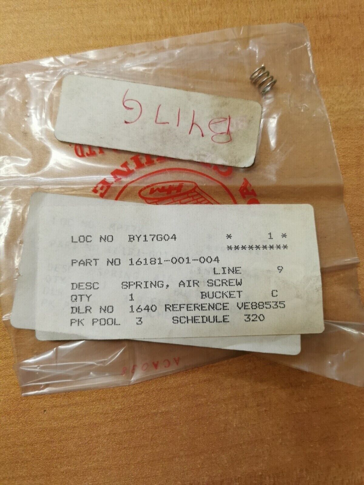 NOS Honda C70K1 CA100 CA102 CA105T Z50AK4 SPRING AIR SCREW 16181-001-004 H26