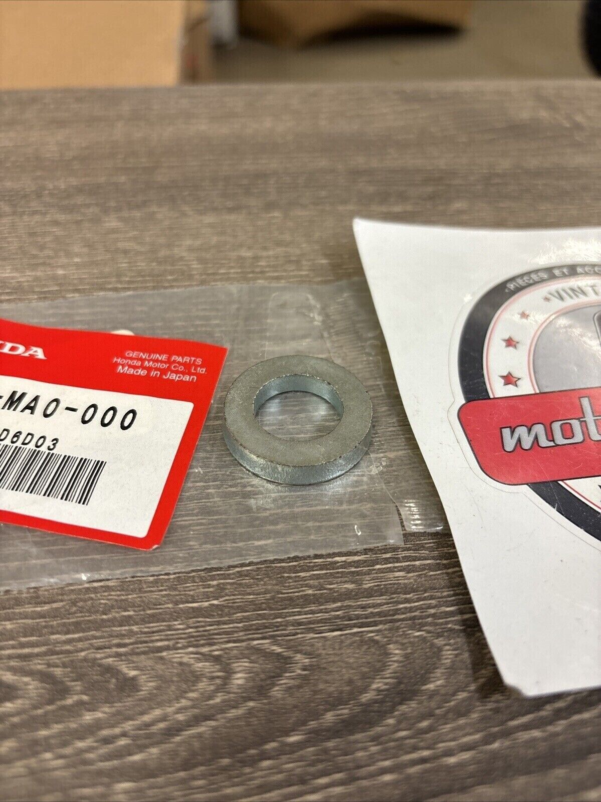NOS Honda CB250 F CB600 F XR200 R XR250 R REAR AXLE WASHER 90504-MA0-000 H127