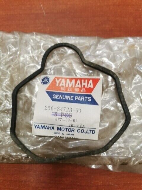 NOS Yamaha 1970 R5 TAIL LENS GASKET 256-84723-60-00 Y125