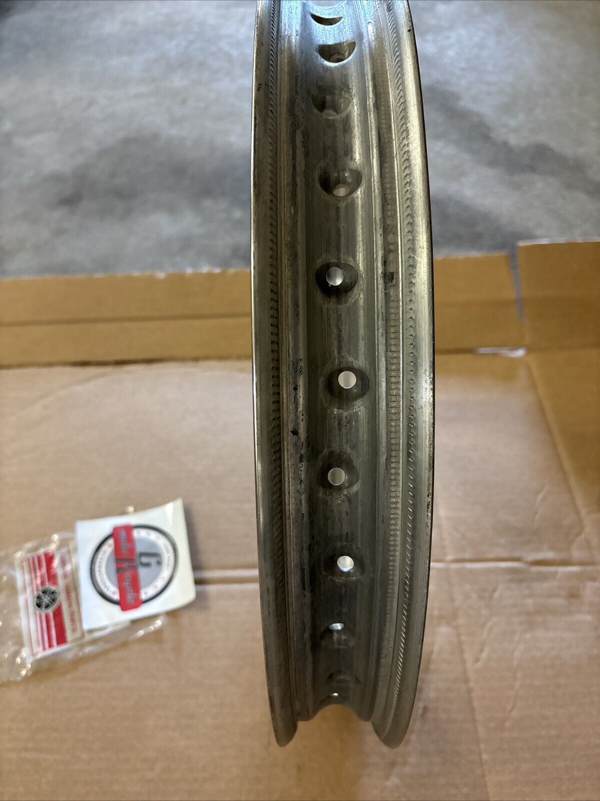 NOS Yamaha TX650 TX750 XS650 FRONT RIM 1.85X19 94418-19145-00 YB3