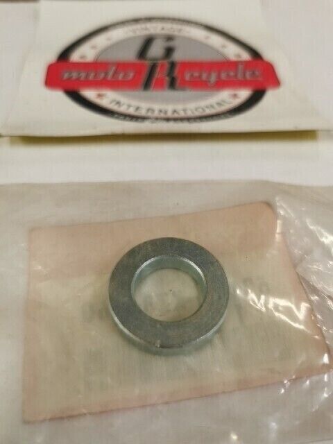 NEW NOS HONDA CR125 CR250 1992 - 2001 CRF450 COLLAR SWING ARM 52142-KZ3-860 H101