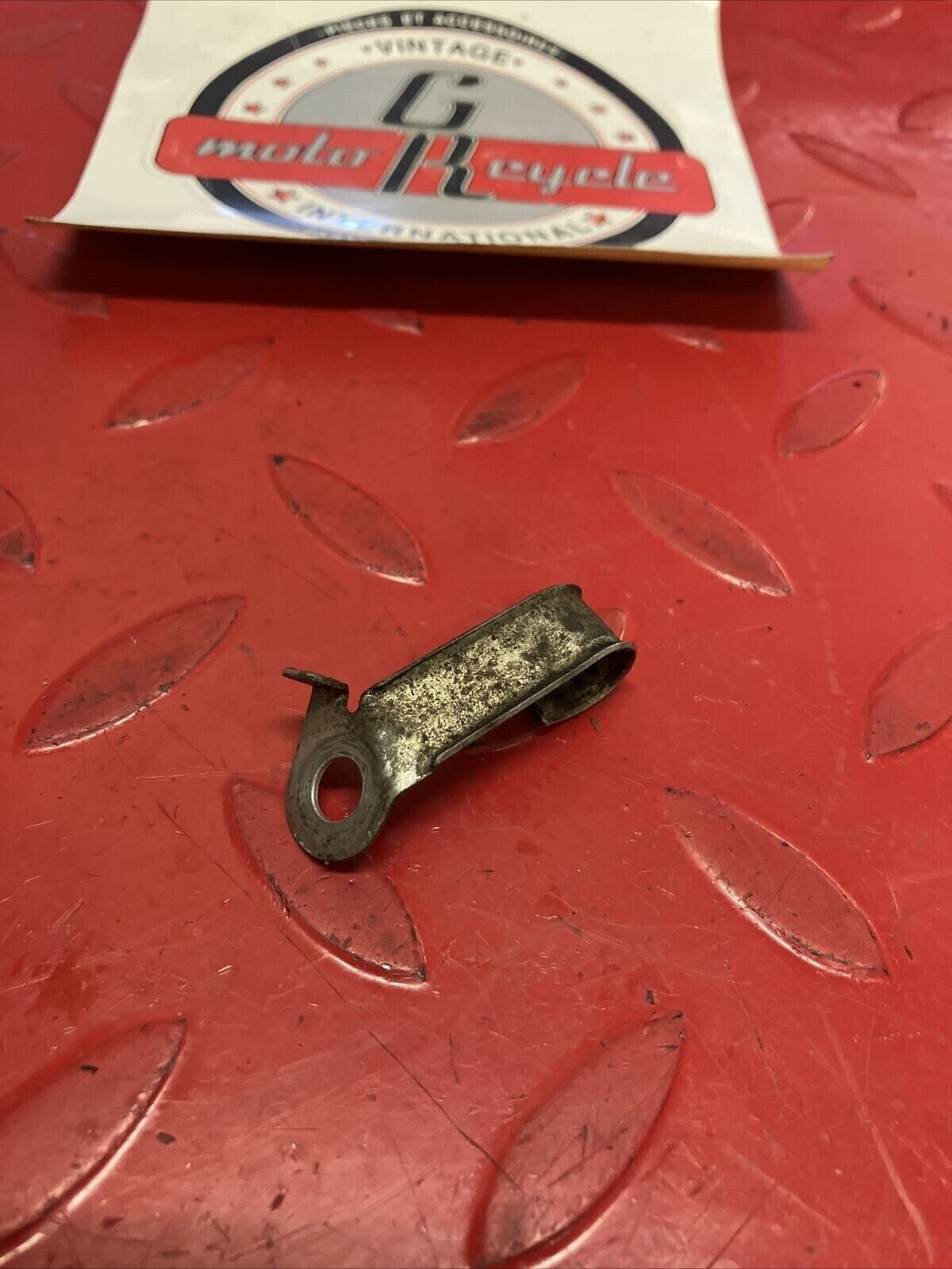 Honda XL200R 1984 Ignition coil cable wire clip guide clamp 1983