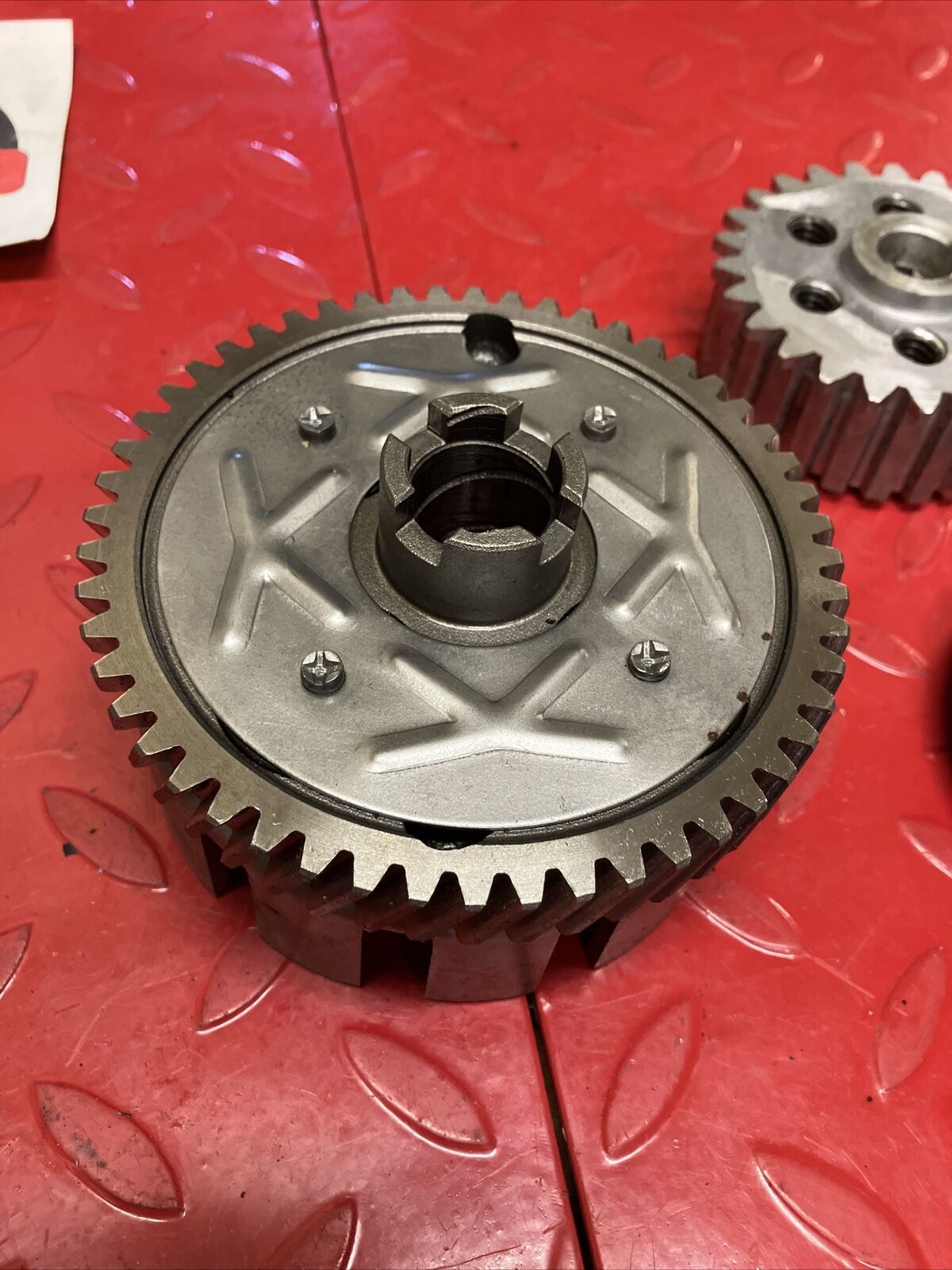 Suzuki RV90 1973 complete clutch assembly hub basket pressure plate