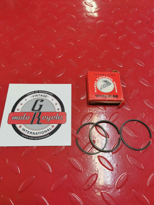 NOS Honda C200 CA200 CT200 PISTON RING SET KIT (0.75) 3RD O/S 13040-030-000 H6