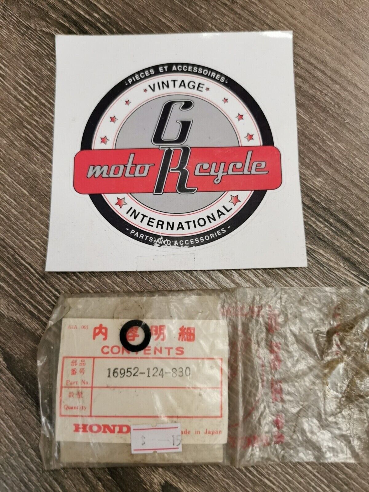 NOS HONDA XL100 XL200R SCREEN SET  FUEL STRAINER 16952-124-830 H52