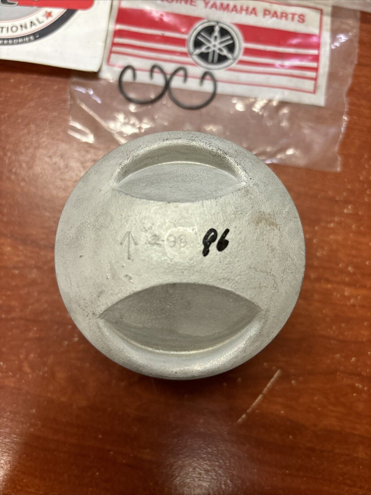 NOS Yamaha XS1 XS2 PISTON KIT STD 0.96 256-11631-02-96 SUB 256-11631-01-9 Y176