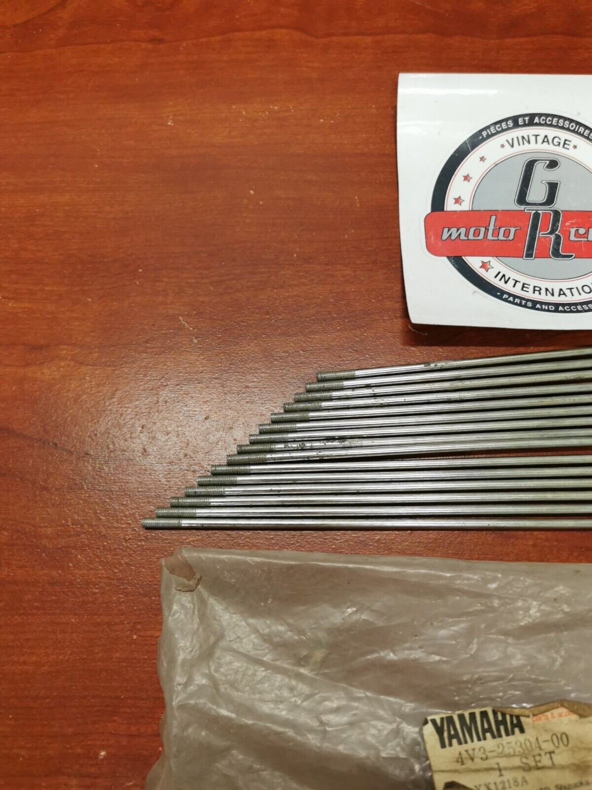 NOS Yamaha 1981 YZ250 REAR SPOKE SET INCOMPLETE 4V3-25304-00-00 Y88