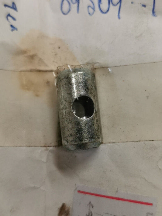 NOS SUZUKI  PIN 09209-10001  S29