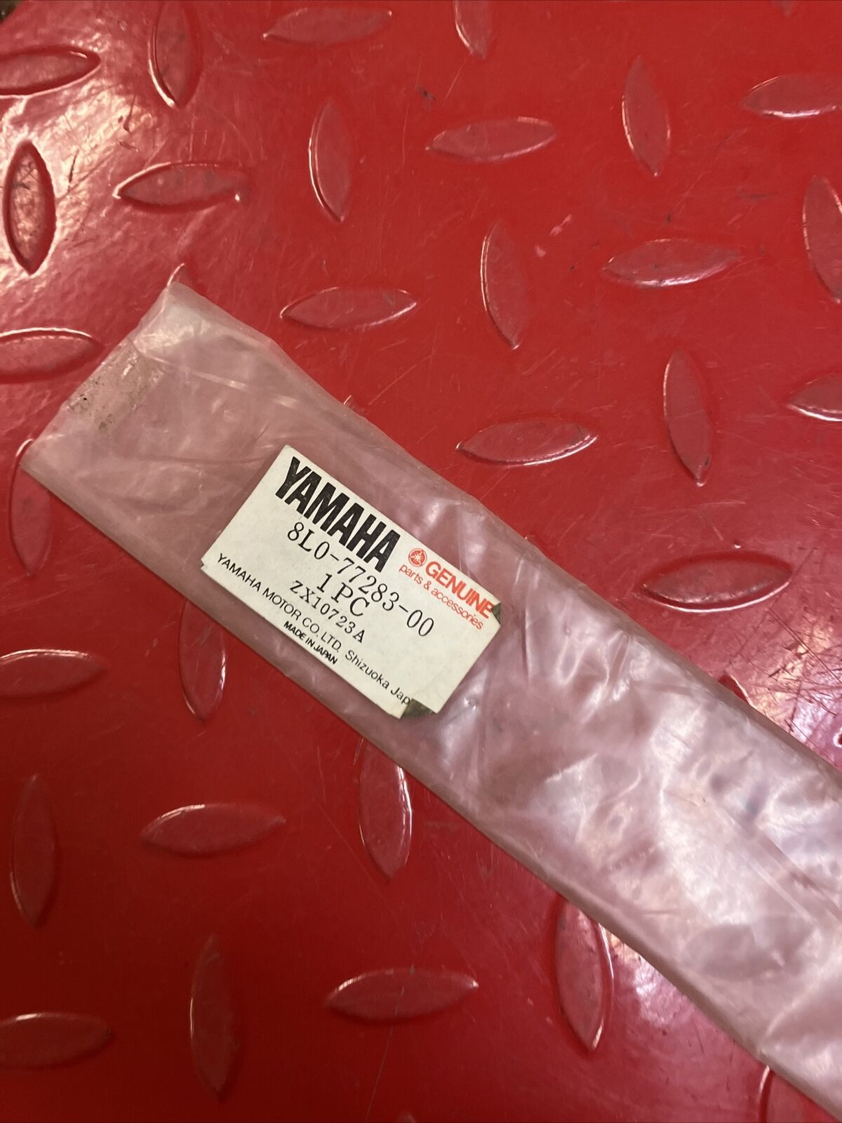 NOS Yamaha SR540 1980 DECAL STRIPE 3 8L0-77283-00-00 Y36