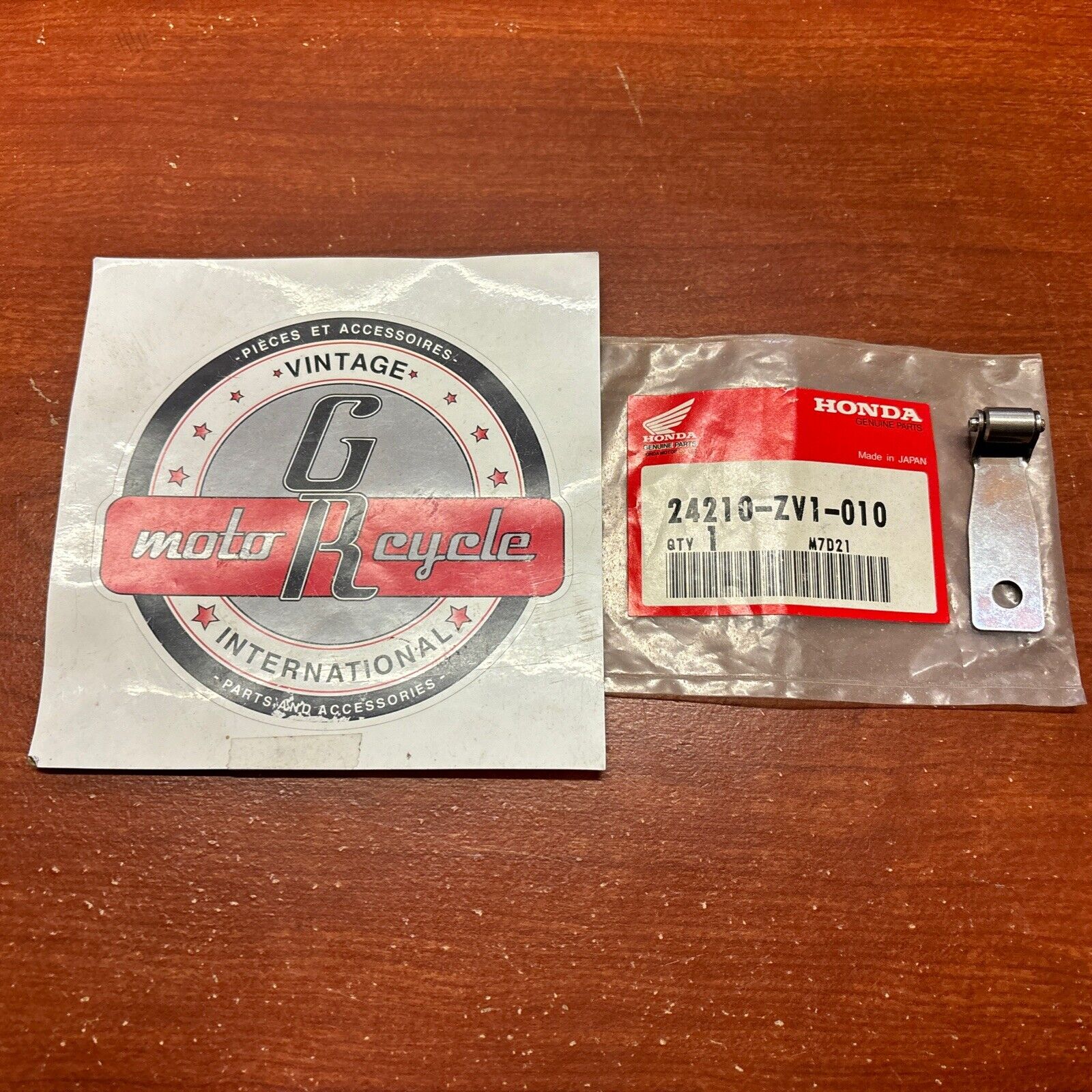 NOS Honda 9.HP 15HP 35HP 40HP 45HP 50HP CLICK SPRING 24210-ZV1-010 H167