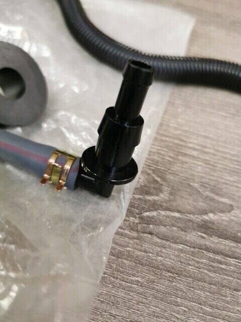 NOS YAMAHA PZ500 SRX700 SX700 RX 1 Fuel Pipe Assy 8CR-24300-90-00 Y113