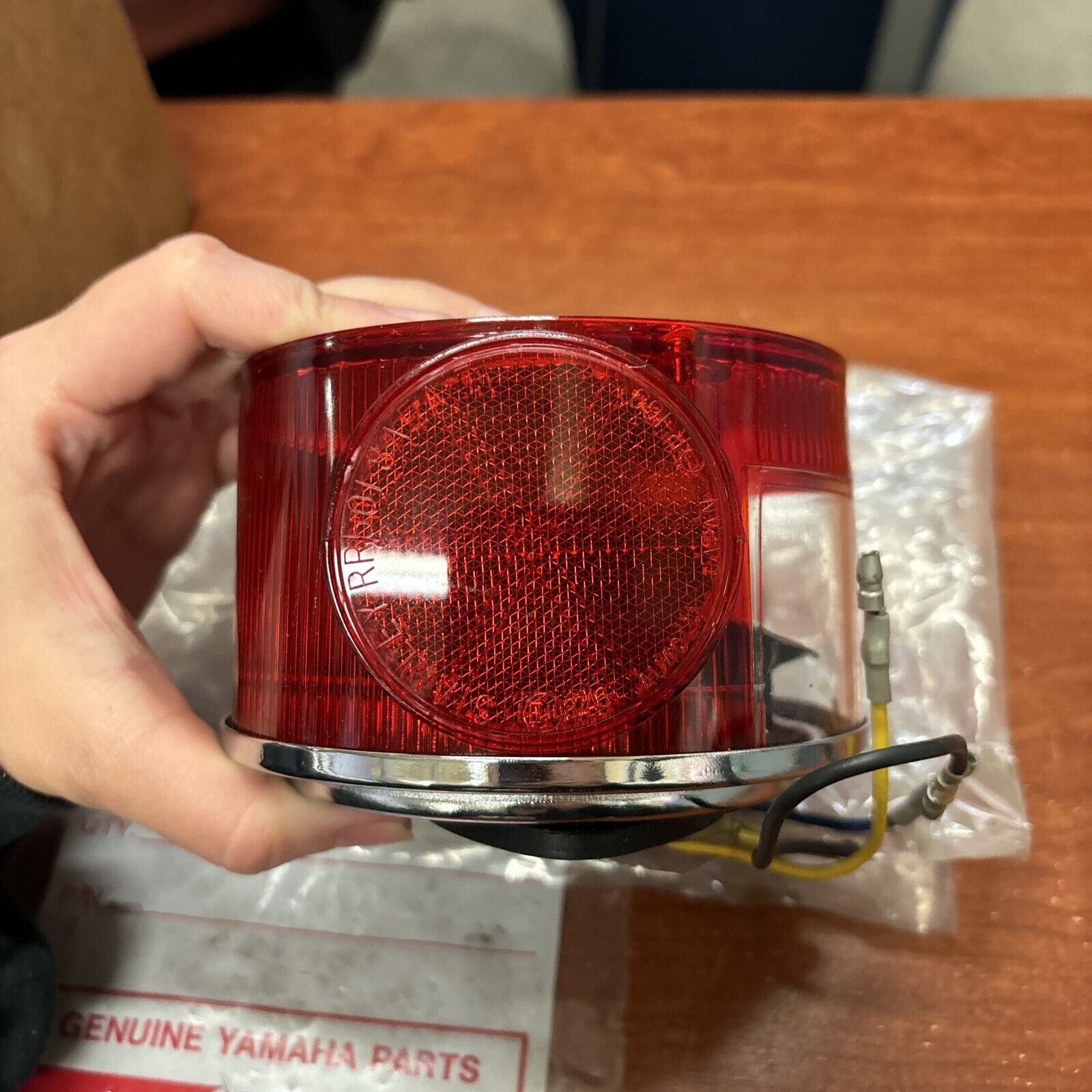 NOS Yamaha TAIL LAMP UNIT 437-84510-61 SUB 437-84510-60-00 437-84510-62-00 Y172