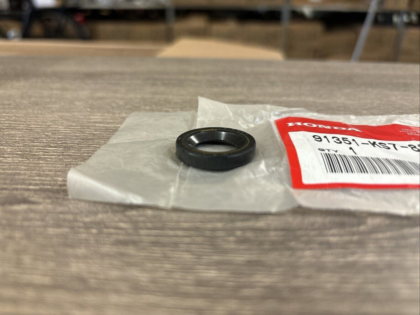 NOS Honda 1988 CR250R CUSHION DUST SEAL 91351-KS7-831 H123