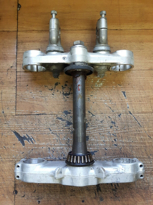 Suzuki RM250 1986 steering stem triple clamp tree bridge head 1987 51410-00B00