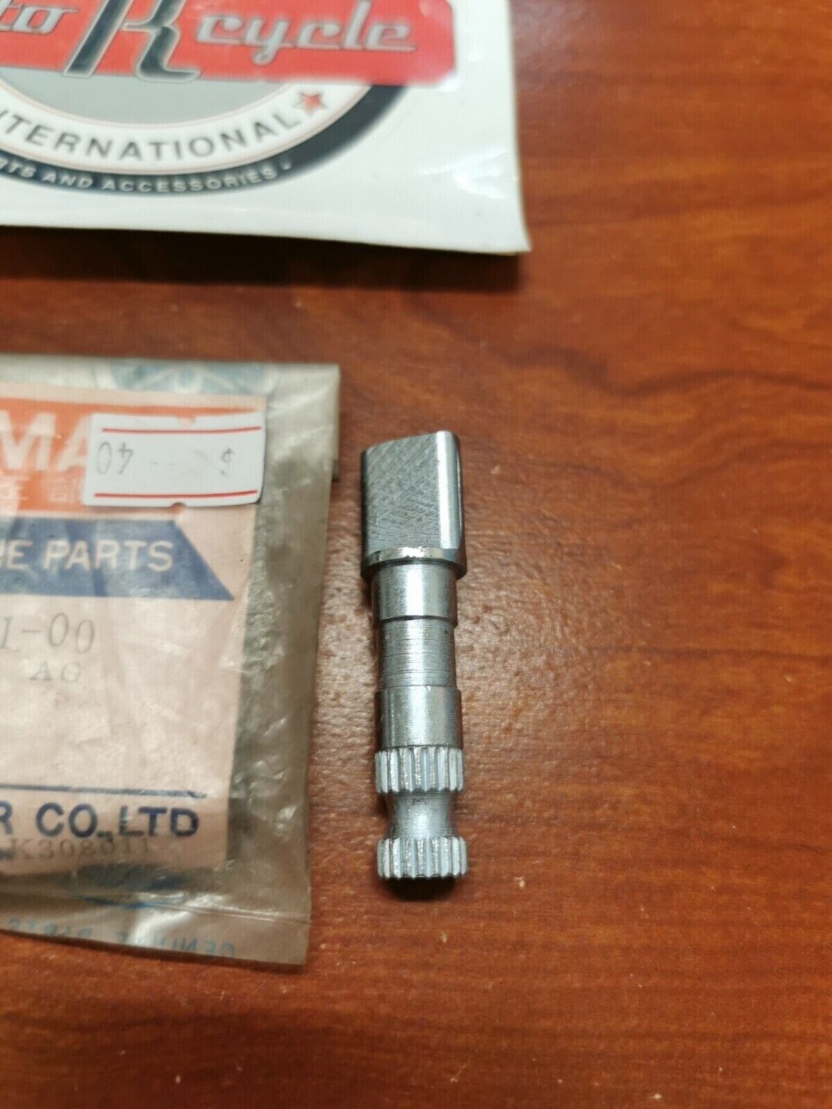 NOS Yamaha PW80 YZ80 TT90 BW80 CAMSHAFT 451-25151-00-00 SUB. 1YT-25351-00-00 Y91