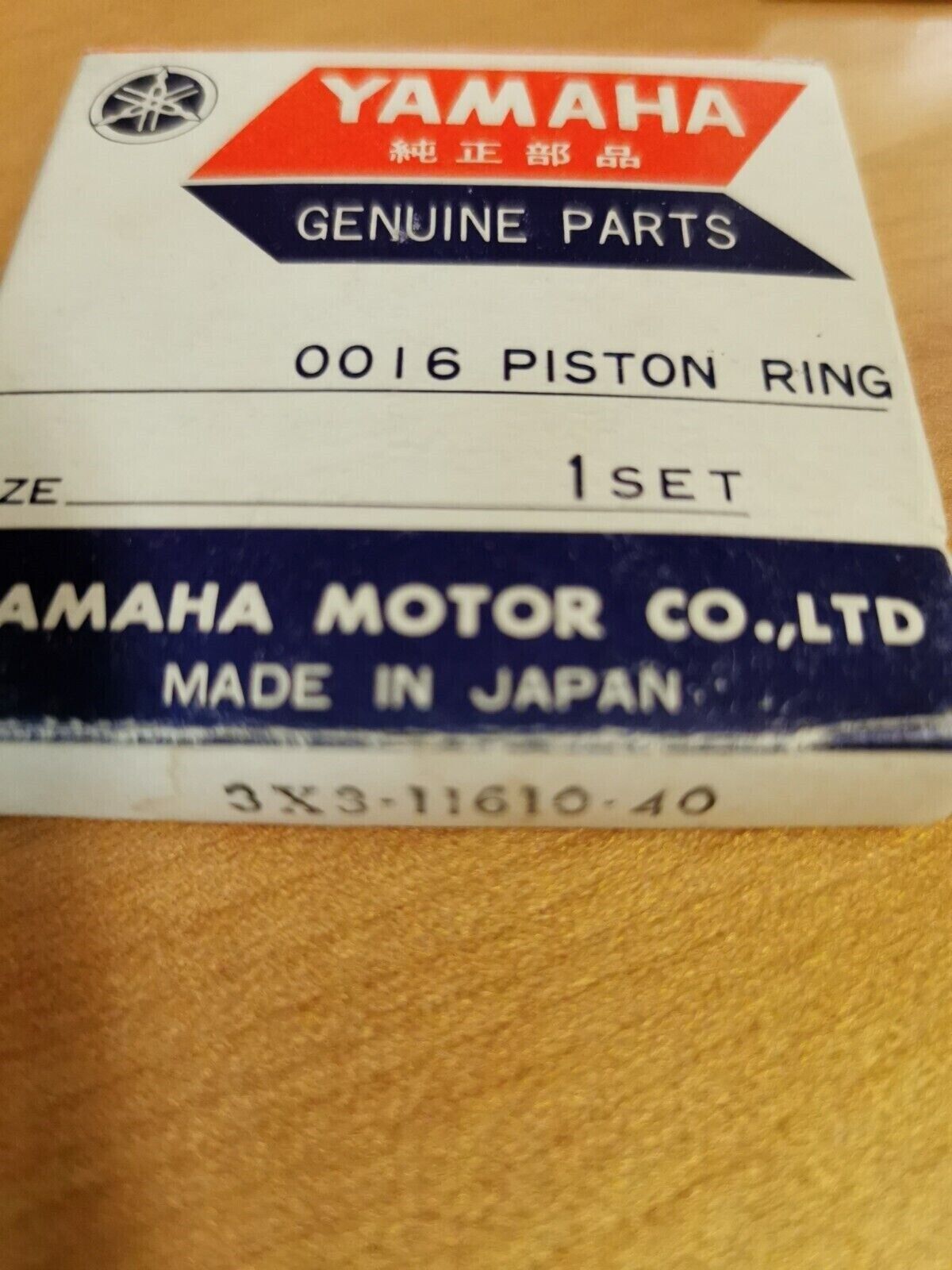 NOS YAMAHA YT125 1980  RING PISTON  SET  3X3-11610-40  Y48