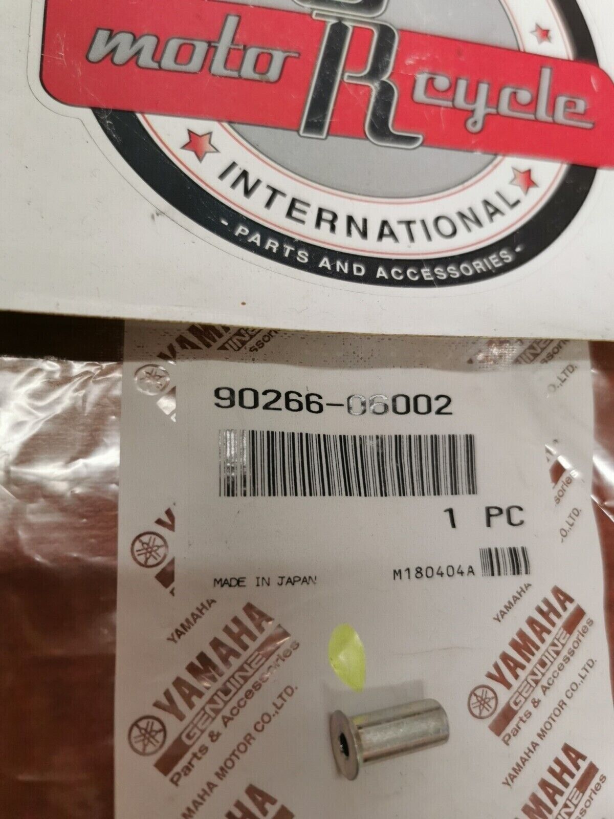 NOS Yamaha FX10 RST90 SRT1 RX10 RS90 CENTER RIVET (ST13.3) 90266-06002-00 Y83