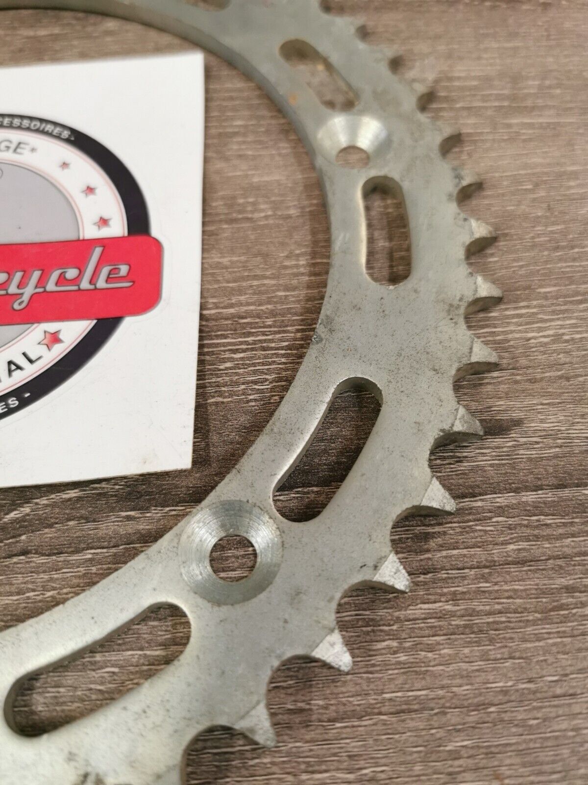 NOS HONDA CR250R 1978 - 1980 SPROCKET FINAL DRIVEN 49T  STEEL 41201-430-810  H60