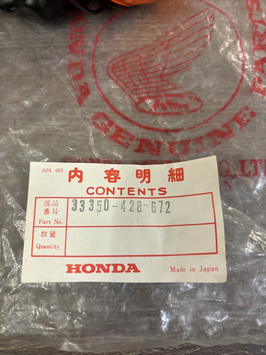 NOS Honda 1978 - 1980 XL250S LEFT FRONT TURN SIGNAL FLASHER 33350-428-672 H120