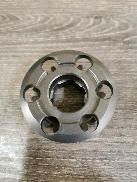 NOS HONDA ATC110  ATC90  GEAR SUB TRANSMISSION LOW 22T  GEAR 23921-053-010 H76