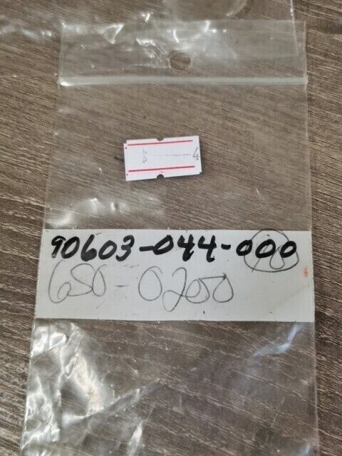 NOS HONDA G25MD G25WD G25FD NB50 1985 - 1987 CIRCLIP 6MM 90603-044-000 H83