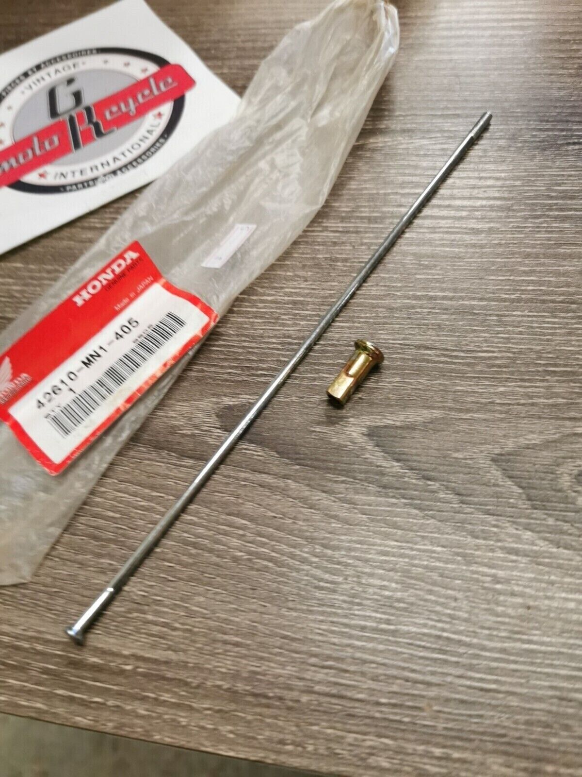 NOS HONDA SPOKE SET 42610-MN1-405 H50