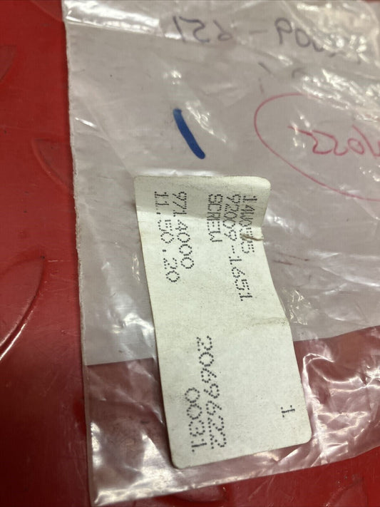 NOS KAWASAKI KLR650 VULCAN 500 SCREW 92009-1651 K15